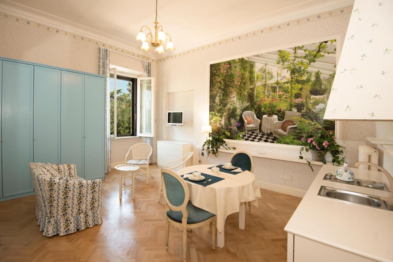 Giardino Del Lago ローマ エクステリア 写真